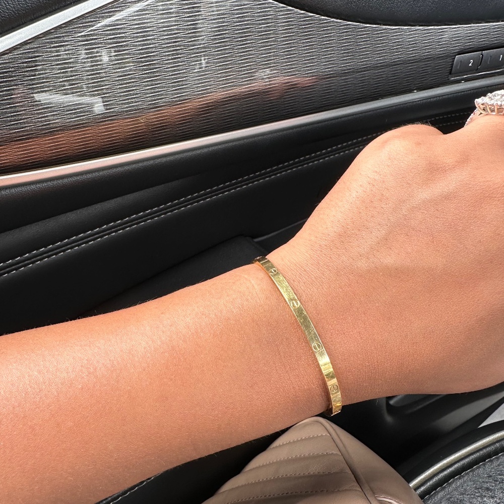 Sm Cartier love bracelet